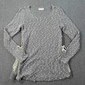 A'Reve Sweater Tunic Size Small Gray Textured Long Sleeve Lace Cut Out Bow